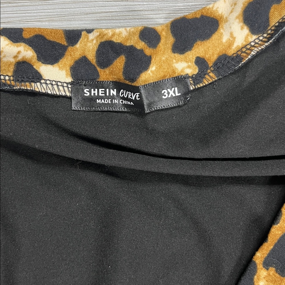 🖤 SHEIN CURVE 3X Black & Leopard Print Off-Shoulder Top - Picture 3 of 3